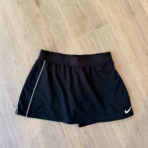 Nike Women's Black Tennis Skirt with White Trim